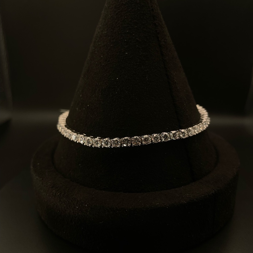 Elegant Silver Bracelet